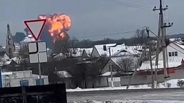 Самолет ил-22пп порубщик. Ил 11 4. Ил 22 бизон. Ил-18д 75713. Порубщик ил-22 самолёт рэб.