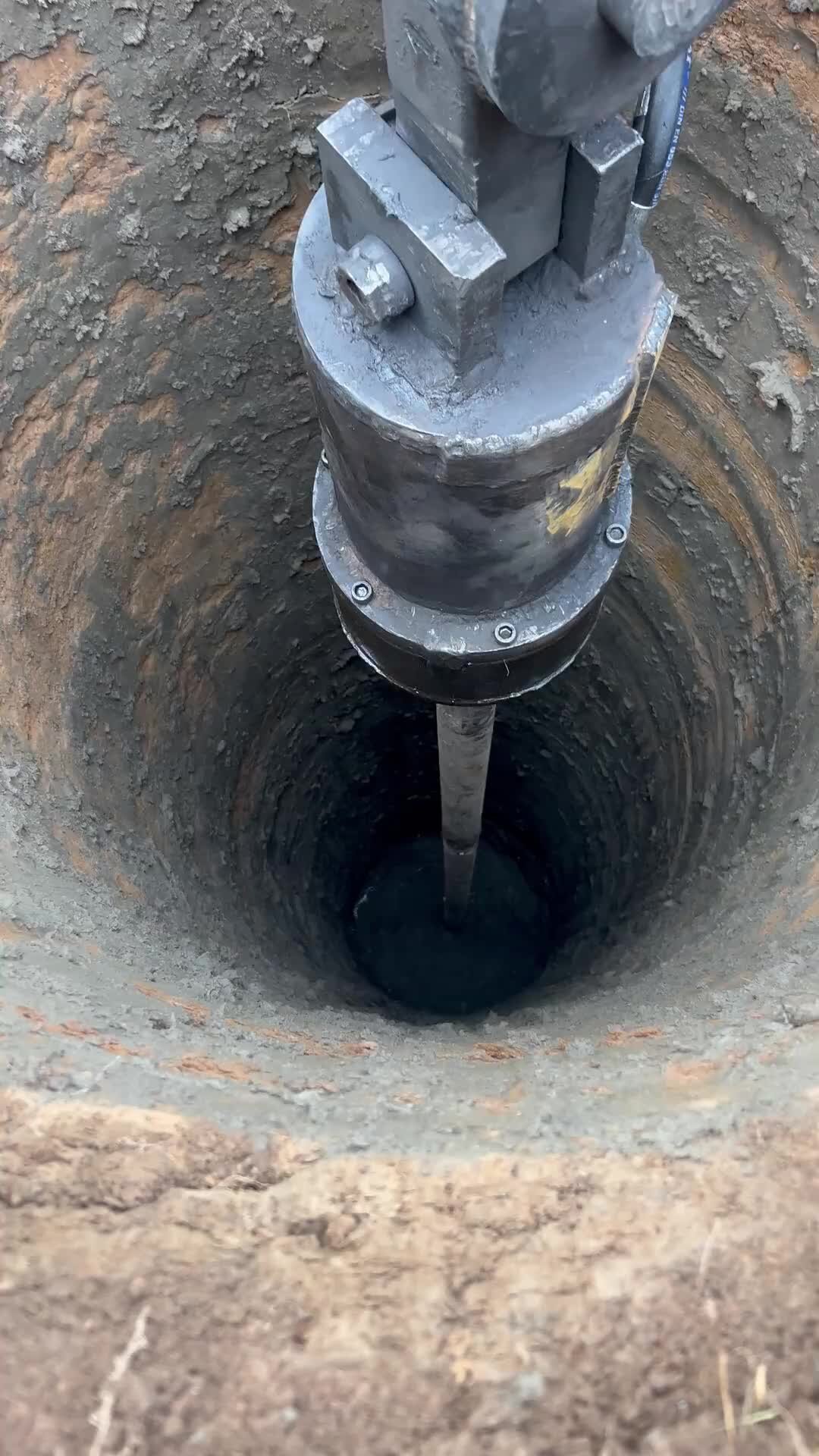 Колодец ,Бурение колодца машиной | Сегодня бурим 2 колодца в Клинском ...