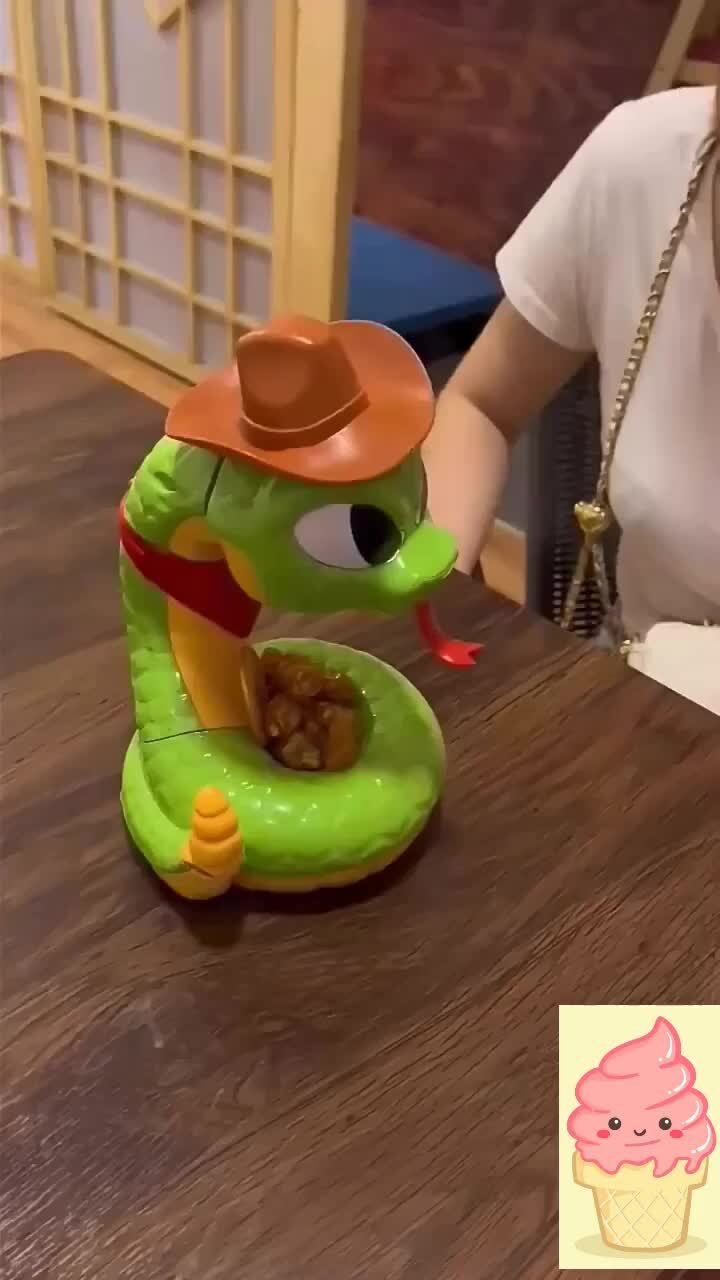 смешливая обезьянка hasbro furreal. тай уорнер плюшевые. смешливая обезьянка furreal friends a1650. катя на канале мисс кейти. популярные игрушки.