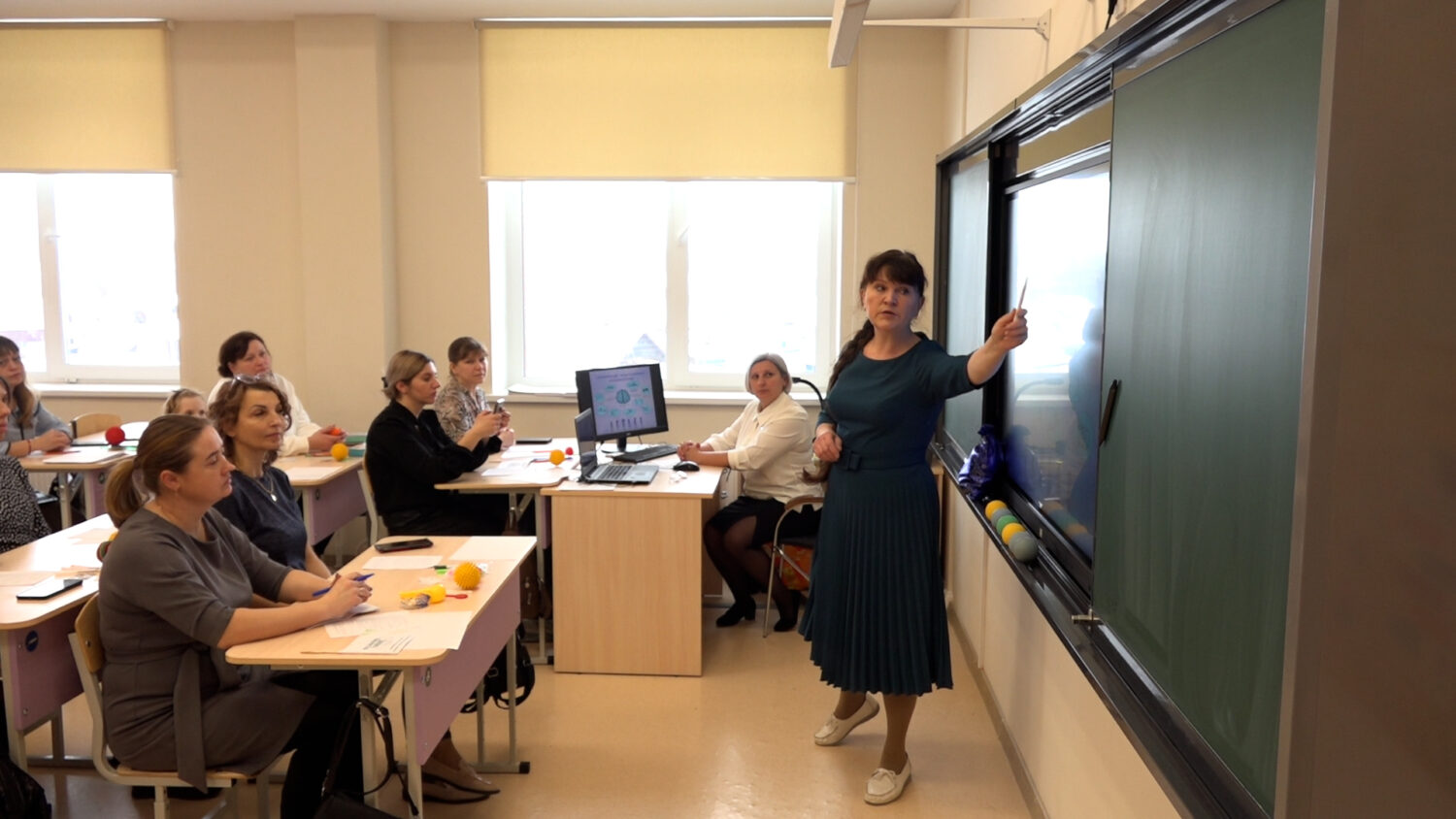 отчёт психолога о проделанной работе. задачи работы психолога в школе. работа социального педагога с учащимися группы риска. отчёт педагога-психолога в доу. работы проделанные психологом в школе.