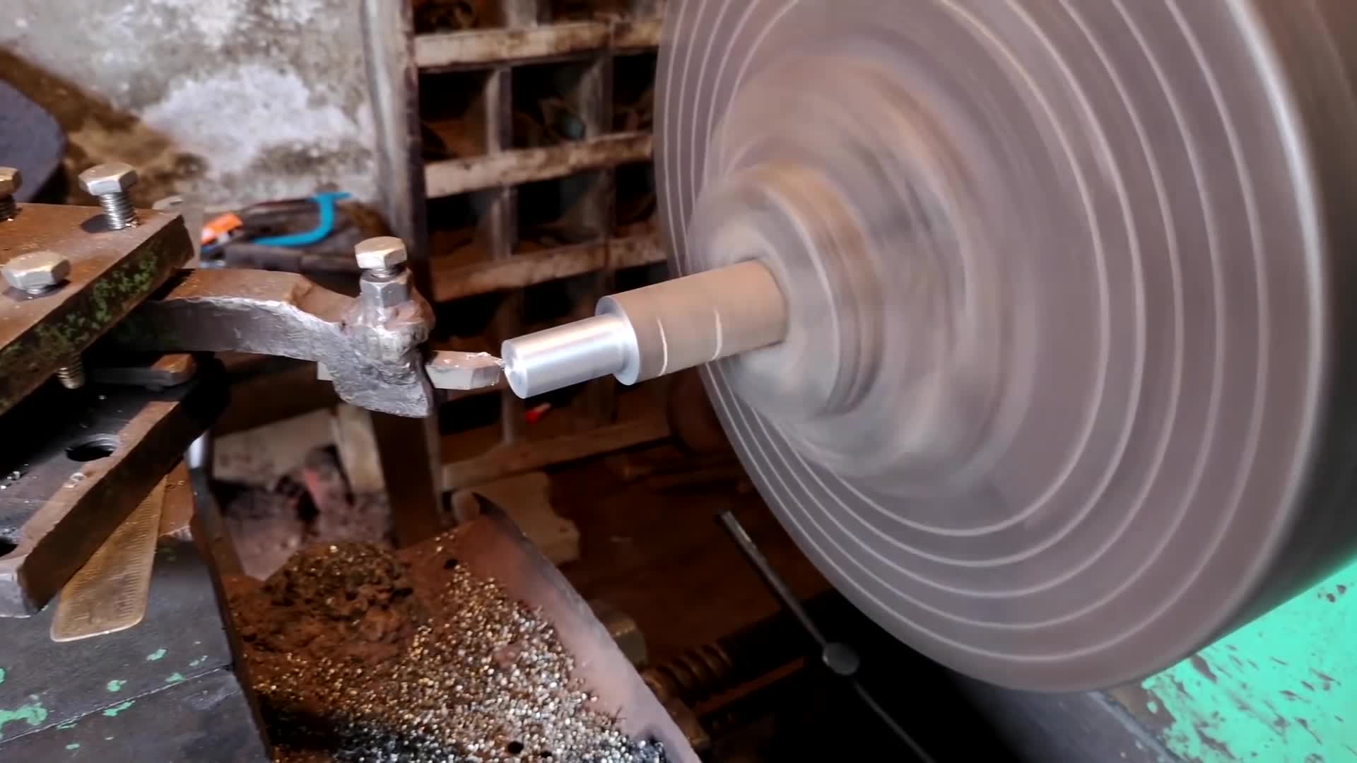 идея упрощения. мысли в голове человека. поведение личности. шаблонное мышление. книга человек.