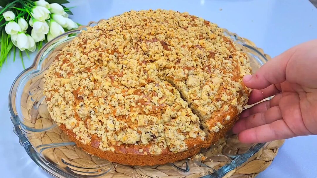 Пирог обычный. Быстрый пирог без духовки. Быстрый пирог на сковороде. Быстрый пирог без духовки. Быстрый пирог без духовки.