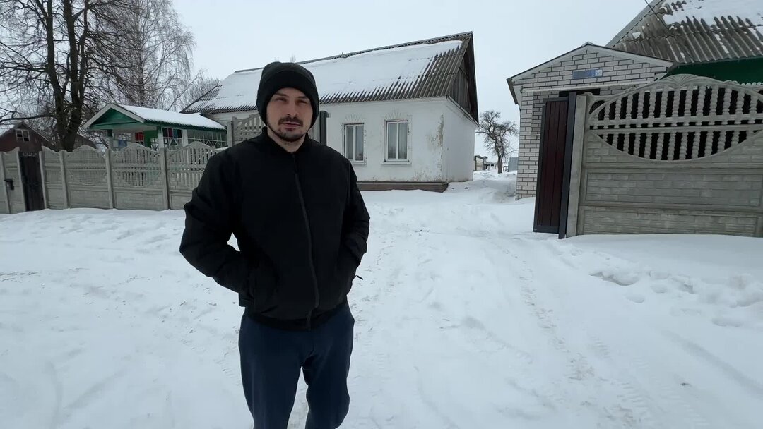 жить в доме у дороги. жить в доме у дороги. дом на закате. деревенский дом. деревня медведево каргопольский район.