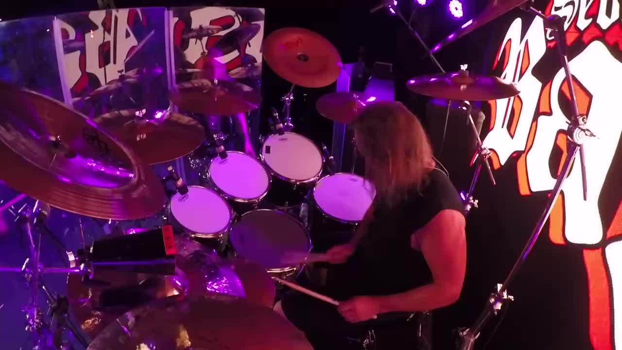 Live work create обои на рабочий стол. Work to live. Live work create. Разработчик вконтакте. Work to live not live to work.