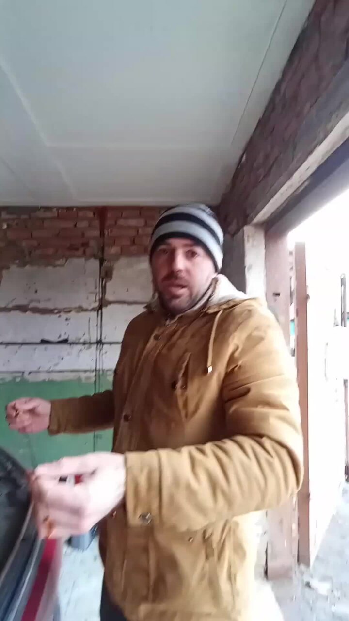 Бежит масло из под фильтра