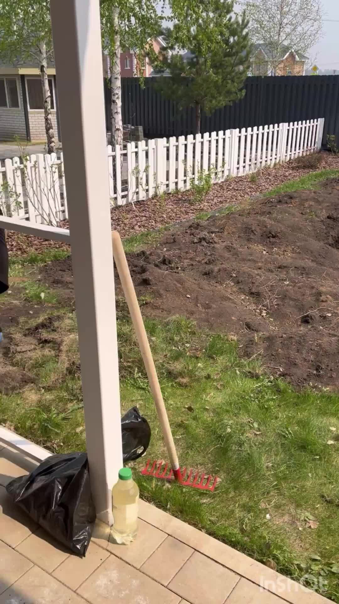 Выключение телефона. Причина выключения и включения телефона. Как сделать чтобы музыка не выключалась. Гаснет телефон. Экран включается и выключается на телефоне.