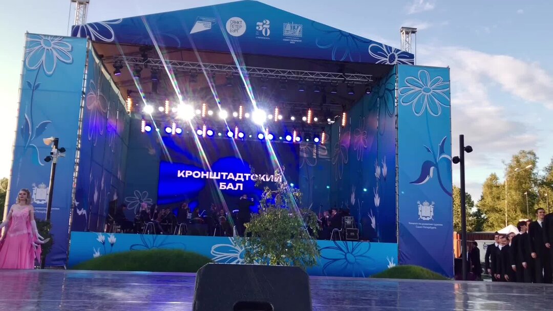 пляска скоморохов чайковский