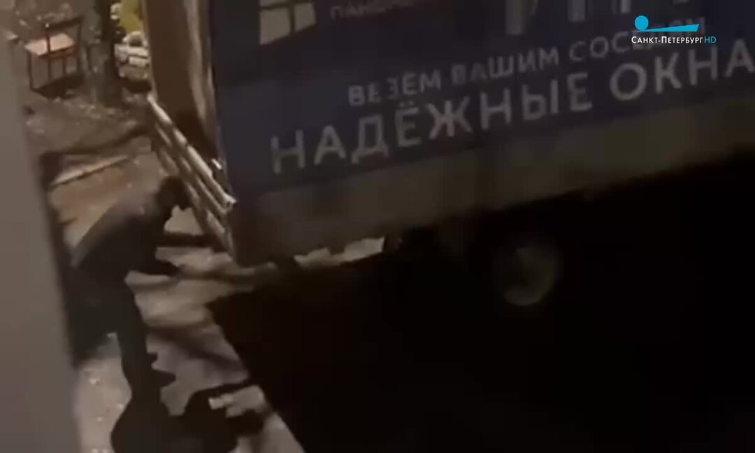 когда я стану взрослым. женщина с бревном. распил бюджета карикатура. баба пила. виктор лунин когда я взрослым стану.