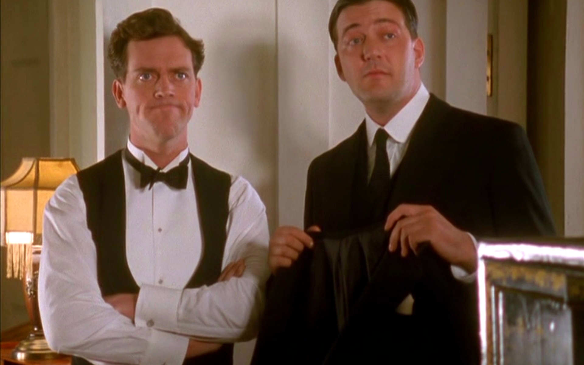 Вудс и дживс. Дживс и вустер арт. Дживс и вустер 1992. Джон тернер дживс и вустер. Хью лори дживс и вустер.