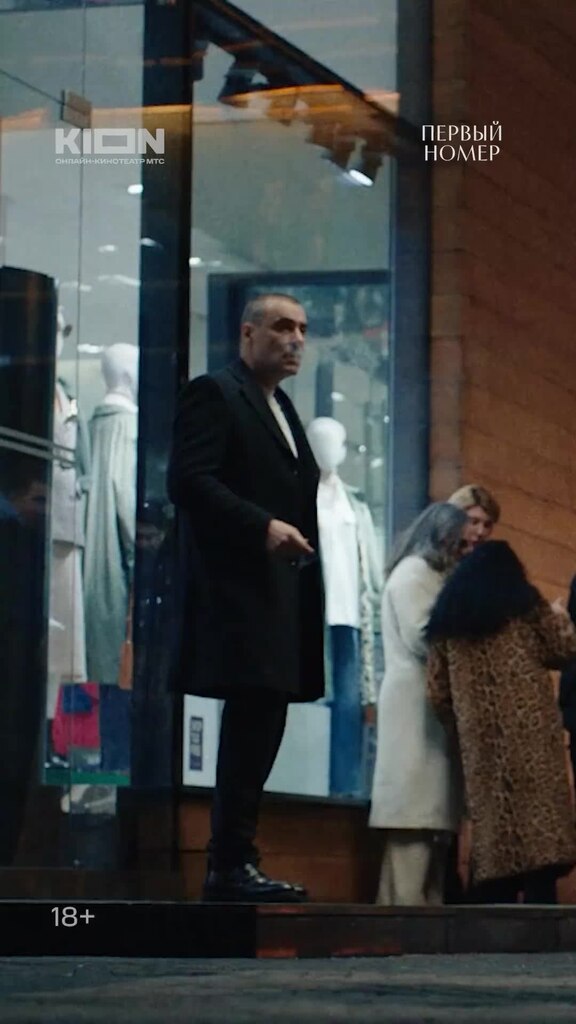 Фото смешные падения животных. Смешные падения и неудачи смех до слез. Смотрите не упадите. Смотрите не упадите. Смотрите не упадите.