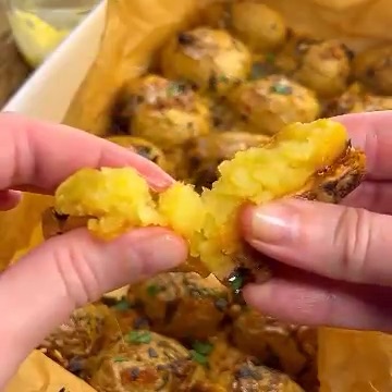 чили перец острый аджика. Asian buffet shrimp in coconut sauce. молоко с тыквенным пюре. салат с баклажанами. суп пюре тыквенный фото домашних условиях.