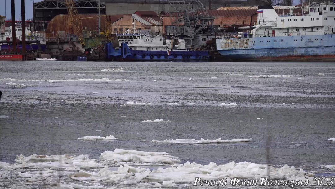 Теплоход проходит 1. Теплоход проходит 1. Теплоход по течению реки. Скорость теплохода по течению. Теплоход проходит по течению реки до пункта назначения.