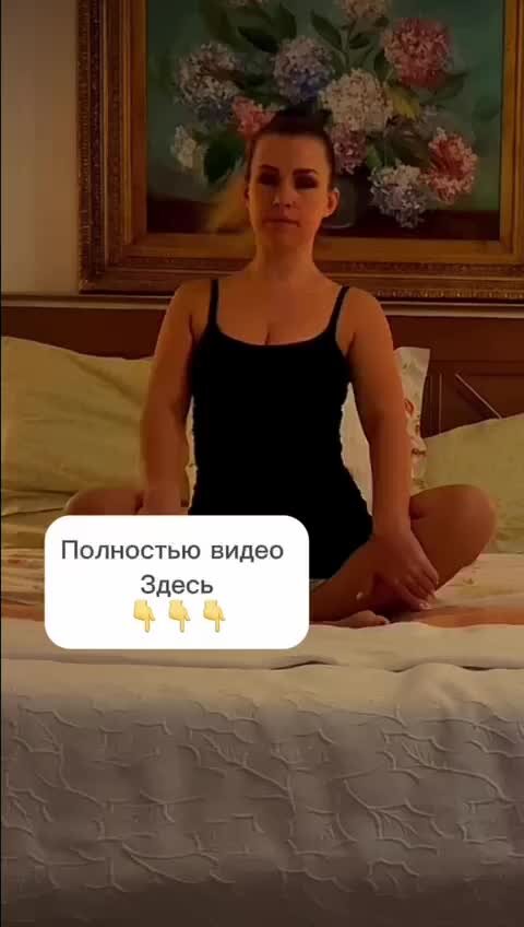 Полная женщина с едой. Бри киш. Толстый и худой. Александра щербакова модель plus size. Взрослые женщины в теле.