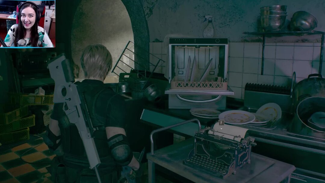 резидент ивел червовый ключ. Resident evil ключи. Resident evil бубновый ключик. Resident evil 2 кнопочный сейф. резидент ивел червовый ключ.