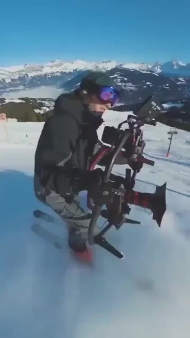 Девочки которые снимаются в лайке. Показала трусы в лайке. Картинки чтобы выложить в лайк. Как сниматься в лайке видео. Какие видео снимать в лайк.