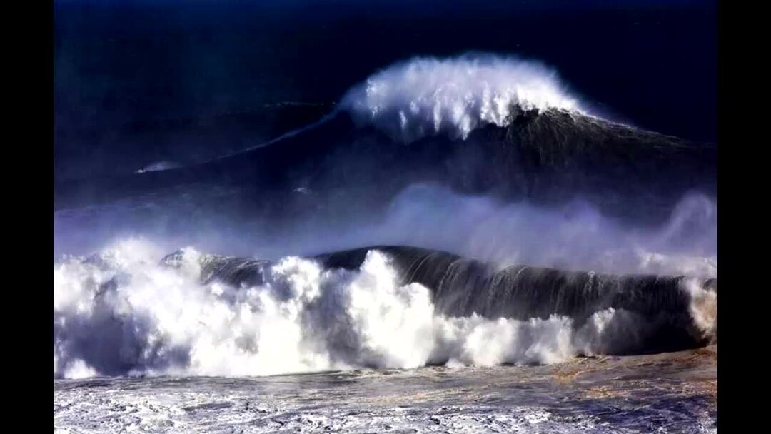 Багамы цунами. Майами флорида цунами. За волной волна. Стране шла волна. Волна цунами.