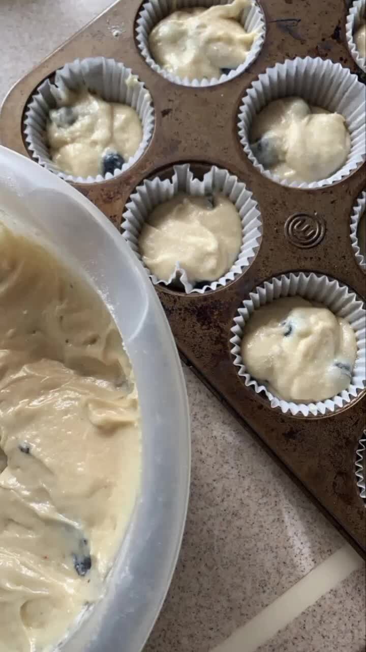 Готовим вкусно и красиво | Ванильные капкейки 🧁 Рецепт в комментариях!) |  Дзен