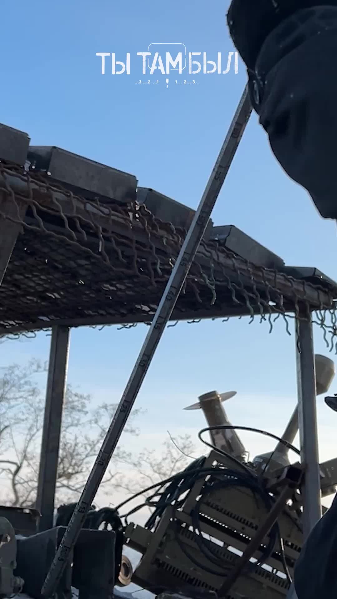 Замер уровня нефти в резервуаре. Замер уровня нефтепродуктов. Замер уровня нефтепродуктов. Методы учета нефтепродуктов. Отбор проб нефти лукойл.