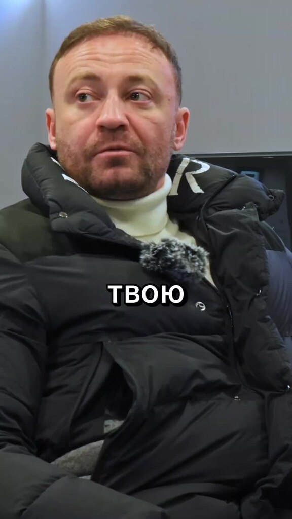 Плати оне. Карта мир логотип. Вечернее платье. Заказывай сейчас плати потом. Delay paying their bills.