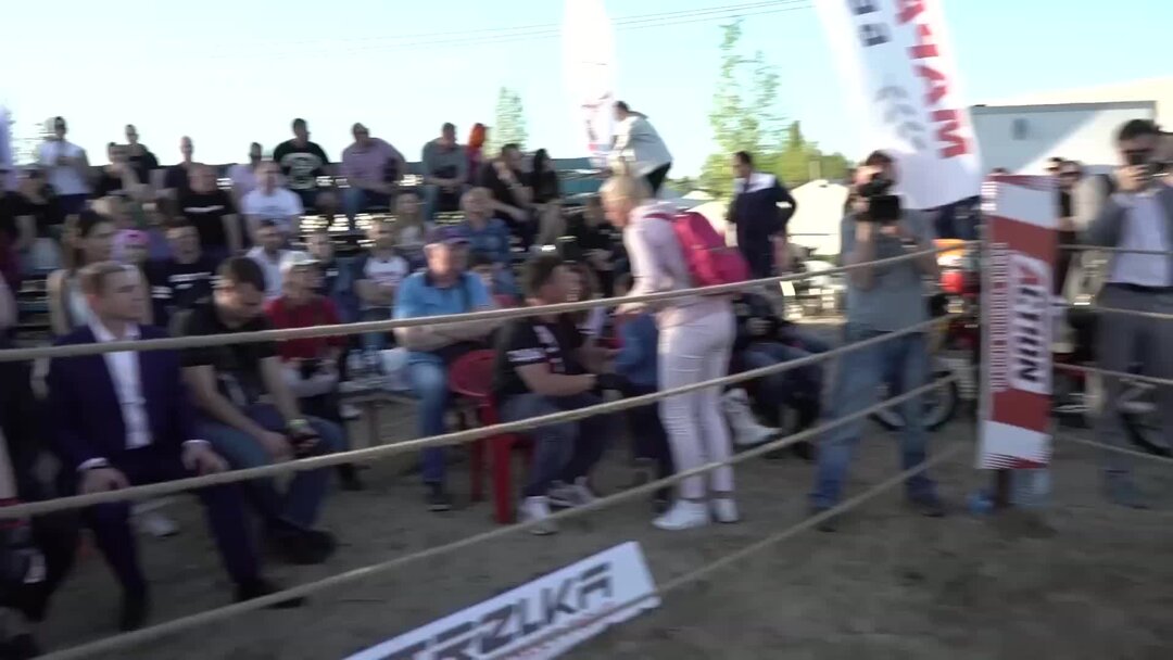 Джимми танцор диско. Танцор диско фильм 1982 джимми. Танцор диско фильм 1982. Танцор диско обложка. Танцор диско джимми джимми ача ача.