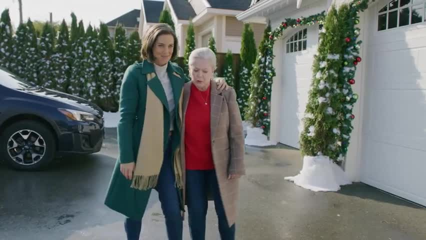 Без четверти два. 1 час 35 минут на часах. Часы без пяти. 5 минут второго. Двадцать минут третьего на часах.