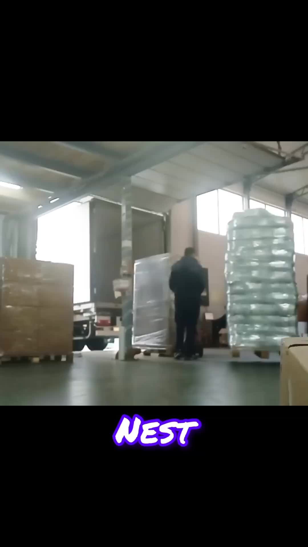 склад вайлдберриз работа вахтой. форма вайлдберриз для сотрудников склада. вахта 15/15. Wildberries сортировочные центры сотрудники. комплектовщики.