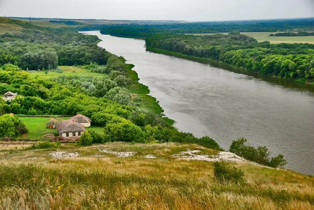 Край тихого дона. Река Дон в Ростовской области. Фото реки Дон в Ростовской области. Река Дон вёшенская. Хутор Пухляковский Ростовская область природа.