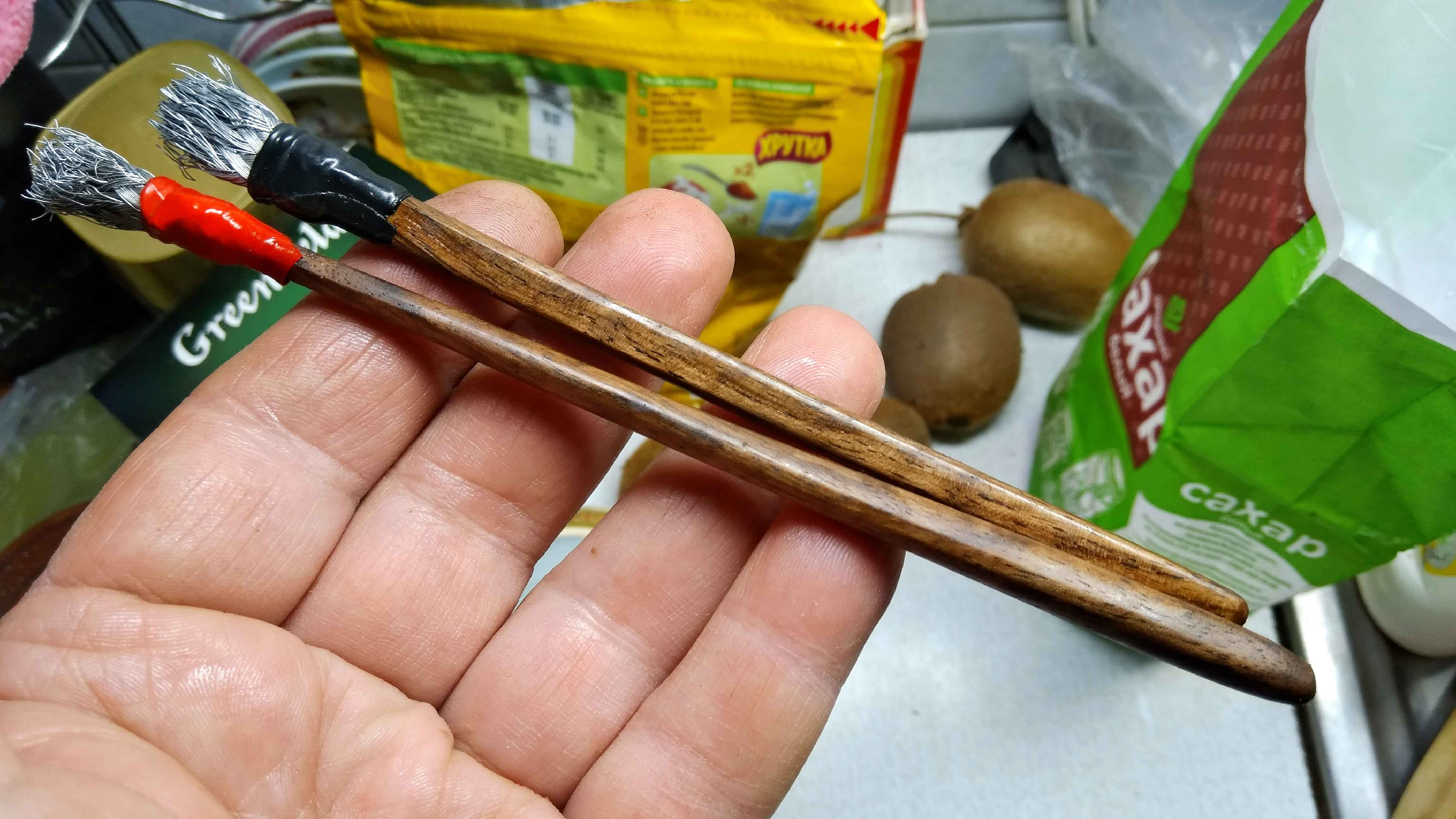 Из чего делают кисточки