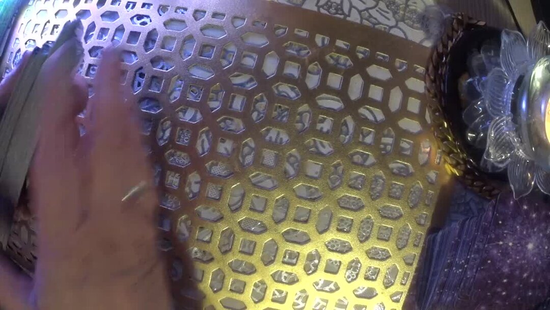 никому не интересны твои проблемы. секрет мем. негр дениска. если рано ты проснешься если встанешь до зари. стих а хочешь я тебе открою тайну.