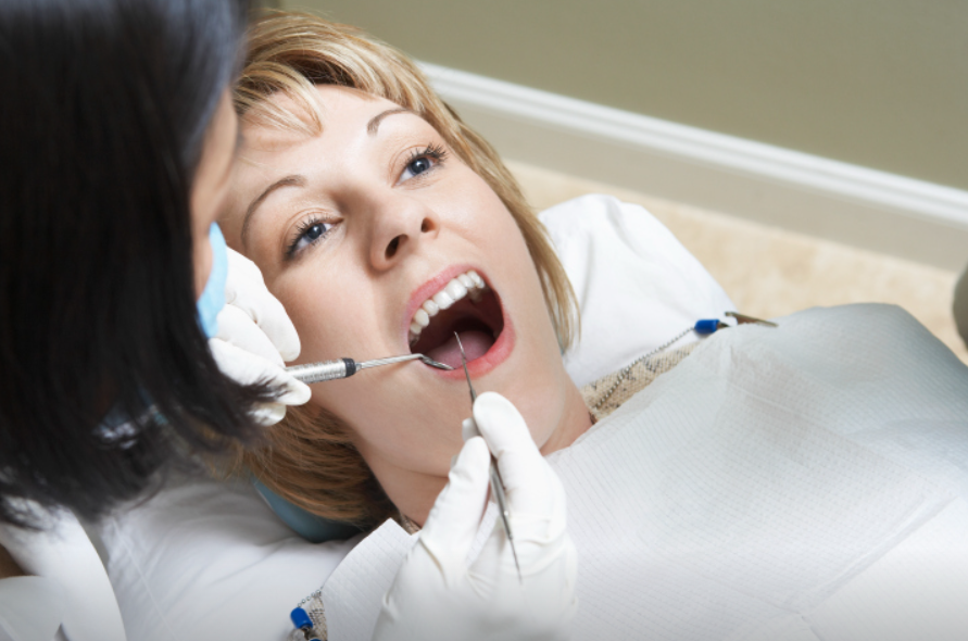 Зубы стоматолог. Открытый рот стоматология. Можно ли к стоматологу с температурой. Можно ли к стоматологу с температурой. Конференция стоматологов фото.