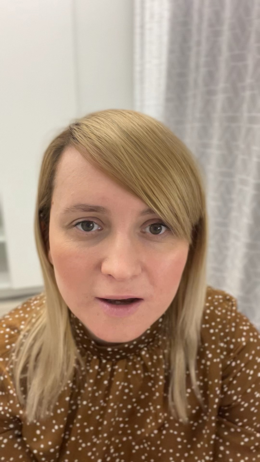 Презентация на тему деньги. Финансы копилка. Деньги финансовая грамотность видео. Экономить деньги. Копилка "сбережения".