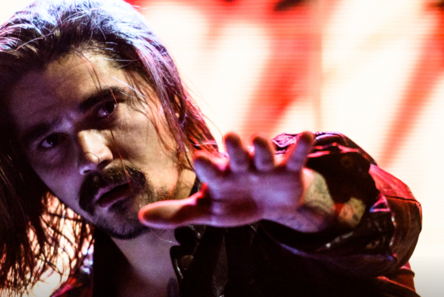 Солист группы the hatters. Вокалист the haters. Солист группы the hatters. Юра музыченко the hatters. Солист зе хэттерс.