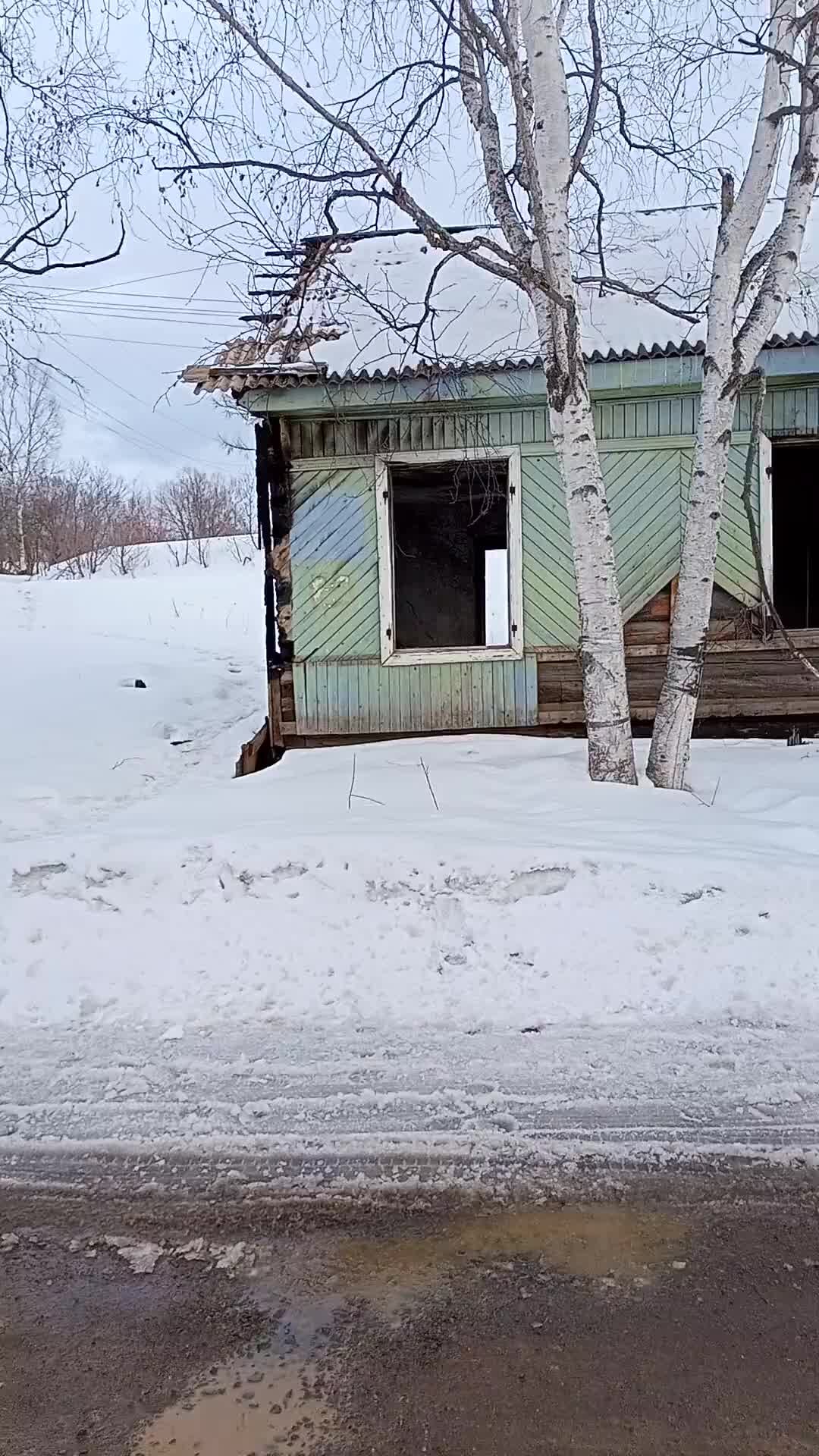 Советская Гавань - НЕПУТЁВЫЕ ЗАМЕТКИ. | Хабаровский край. Советская Гавань.  Посёлок Лесозавод 20.. Продолжение старых заброшенных домов.. | Дзен