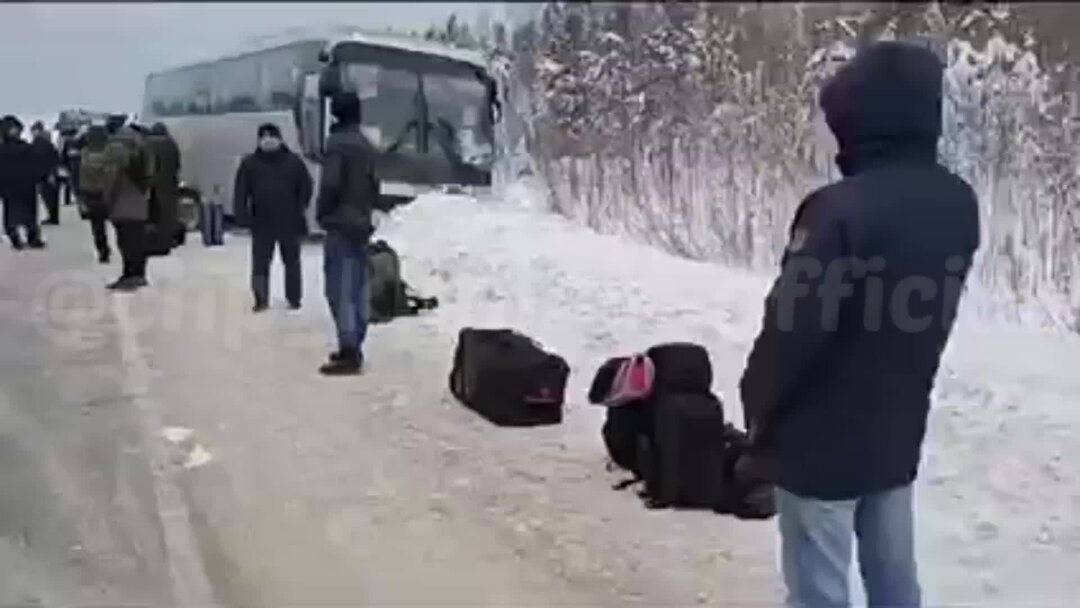 Чп нягань. 12. Перекресток ленина ханты. Авария на трассе нягань приобье. Чп нягань.