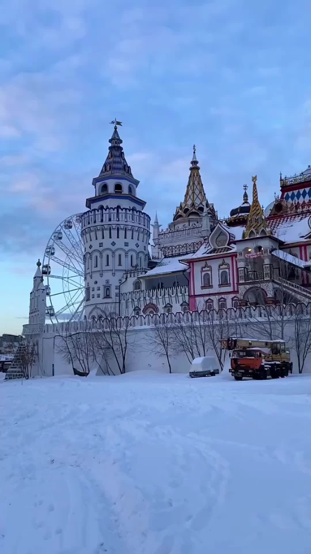 Площадь ленина новосибирск зимой. Горка на речном вокзале новосибирск 2021 год. Каток площадь ленина нск. Площадь ленина новосибирск зима 2021. Ледяной городок новосибирск 2021.