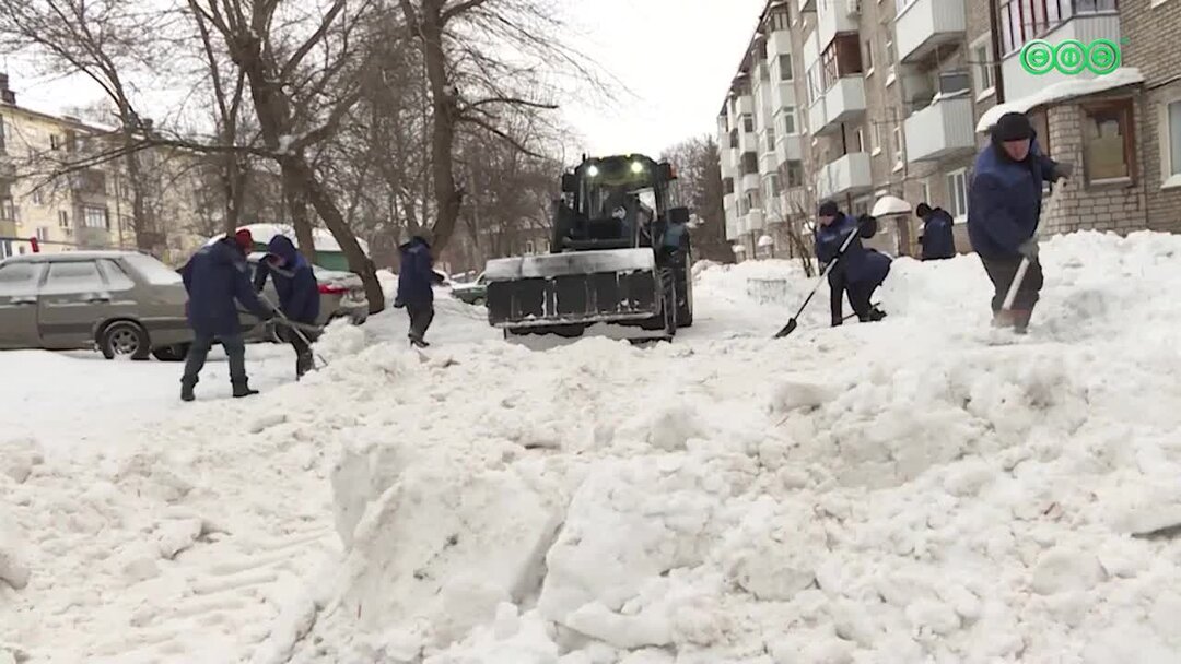 Подработка оплата в день. Работник торгового зала подработка. В строительную компанию требуются. Уфе работа каждый день. Уфе работа каждый день.