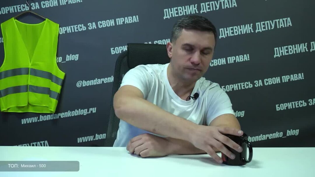 летов я летаю. егор летов цитаты. летов я летаю. я летаю снаружи всех измерений гражданская оборона. летов я летаю.