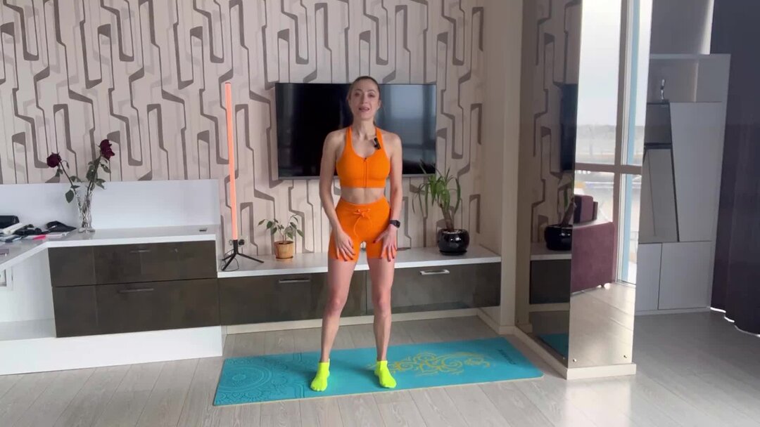 Упражнение фитнеса в домашних условиях видео