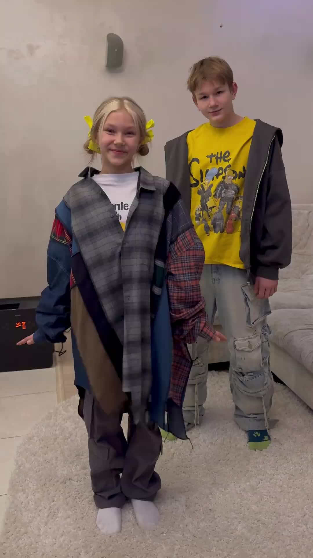 девочки делают джага джага. джага джага мемы. что такое джага джага фото. джага-джага мизуки. игра джага джага.