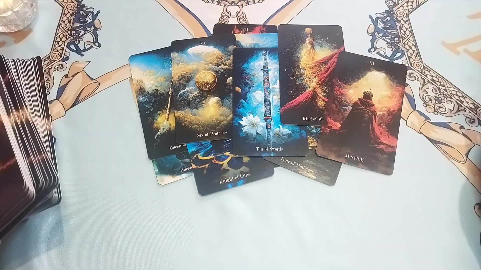Гадание на таро. Таро политика. Wind rose дзен. Нотория таро света. Колода таро черный гримуар.