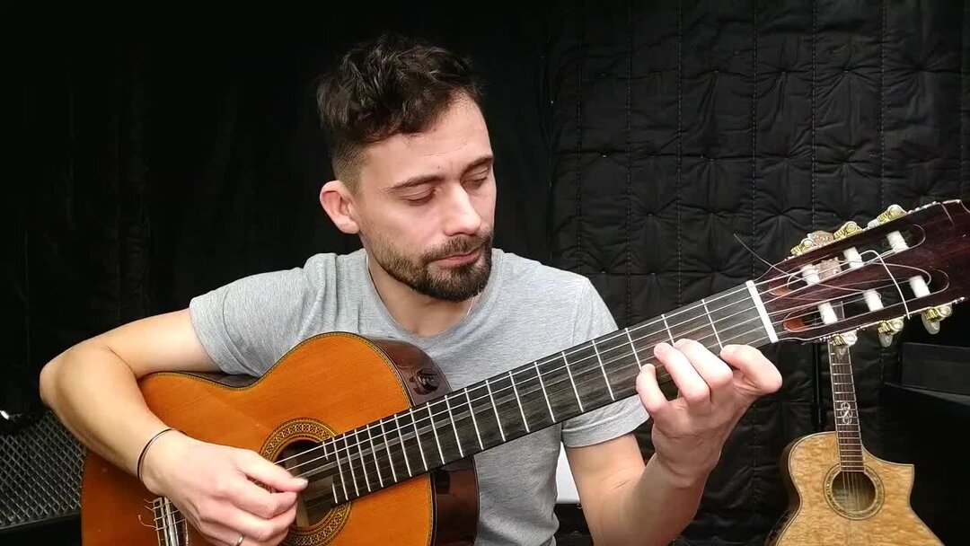 сложный вальсовый бой. бой на укулеле для начинающих. бой на гитаре 6 струн. схема игры боем на гитаре. бой на гитаре.