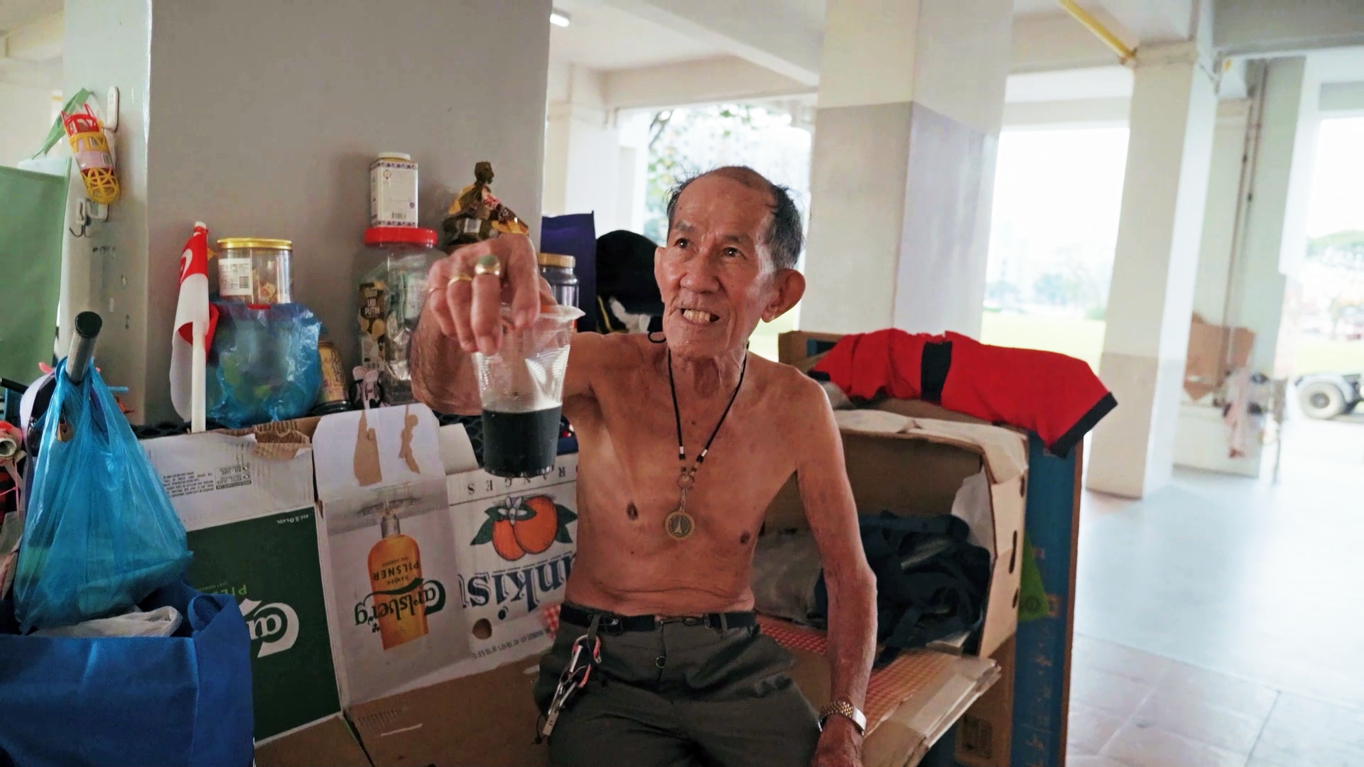 обычная квартира в сша. как живут обычные люди в видео. как живут обычные люди в видео. среднестатистическая американская семья. обычные люди россии.