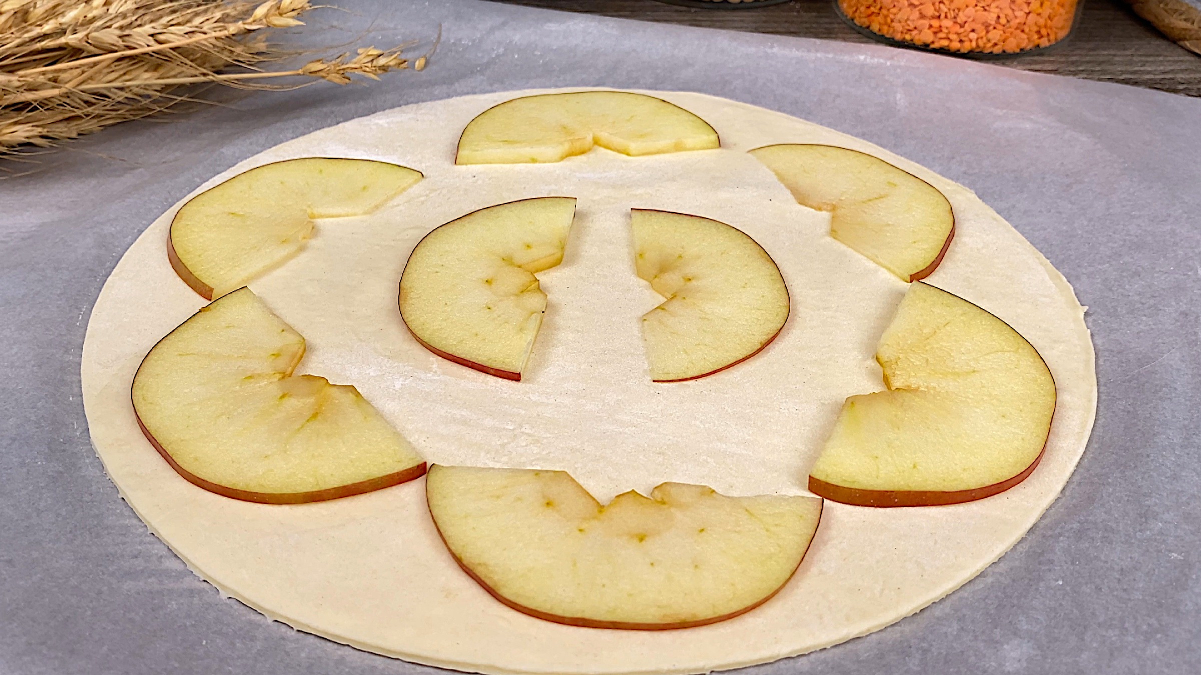 интересная выпечка. русские пирожки. славянская выпечка. красивый хлеб. выпечка 18.