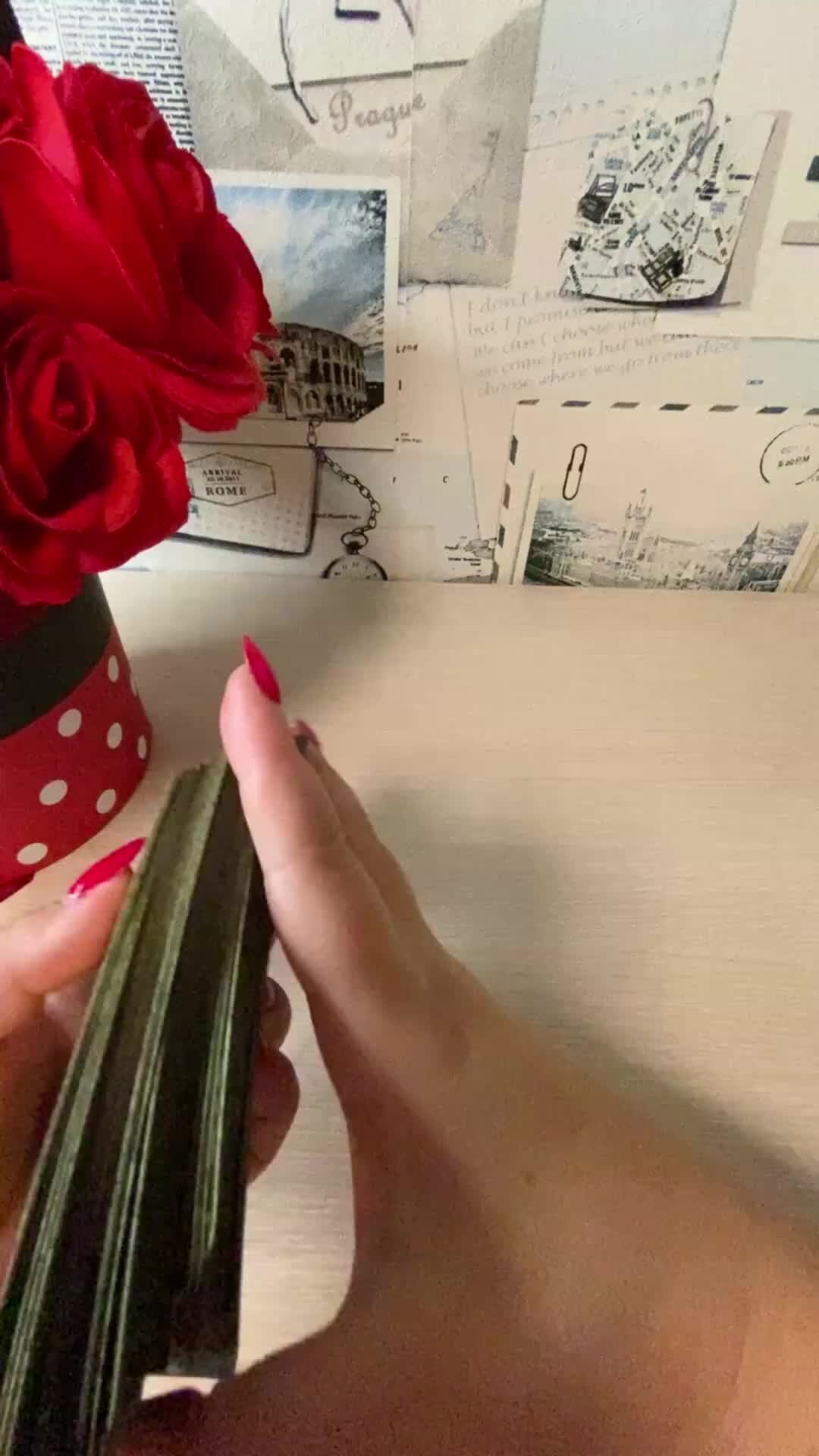 Таро он меня вспоминает. Everyday witch tarot. Таро с рубашкой ведьма. Скучает ли он таро. Кто обо мне вспоминает таро.