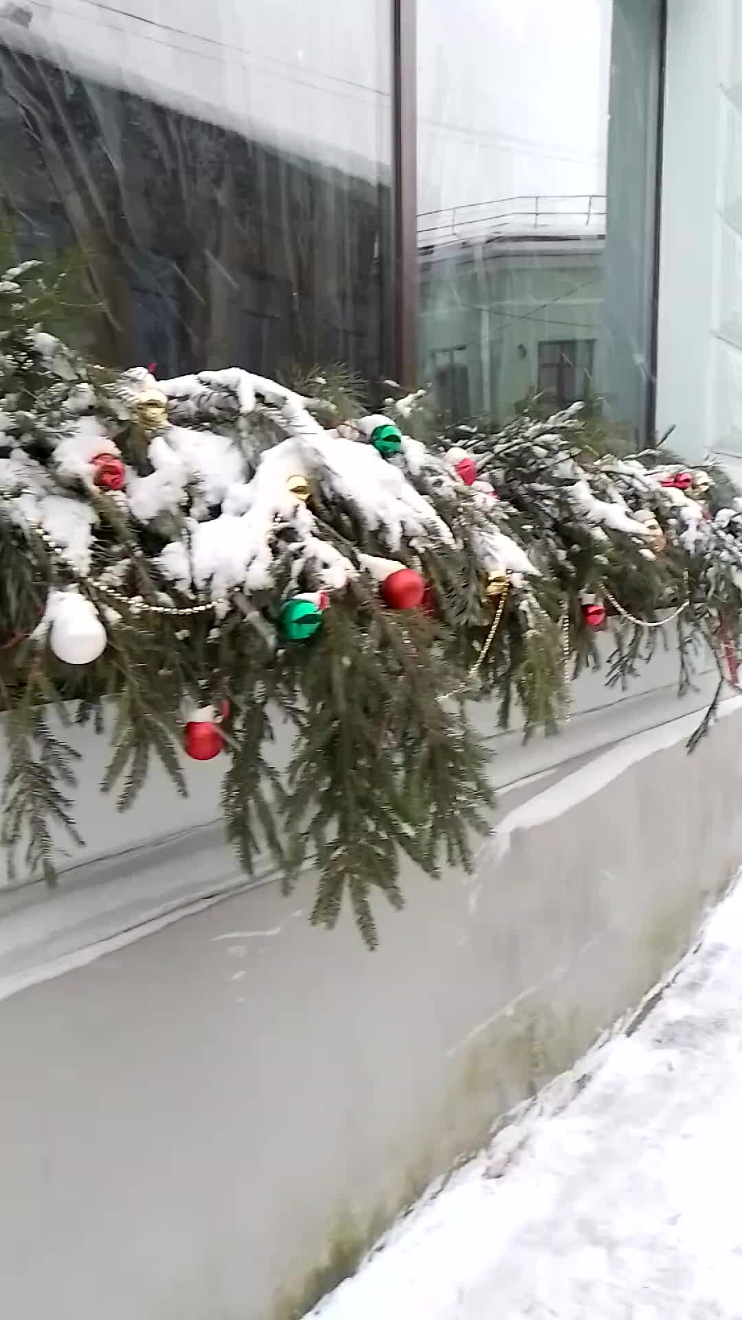 Улиц городских песня. Улиц городских песня