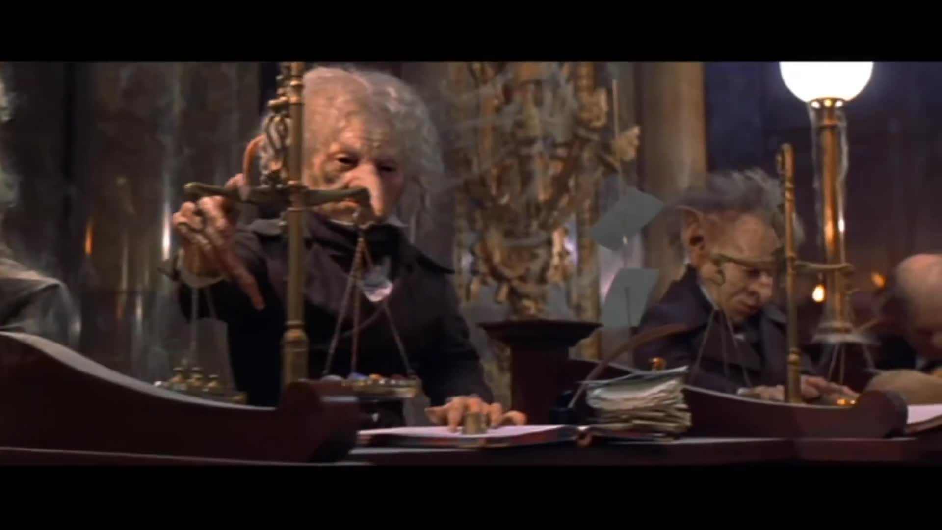 перевод гоблина философский камень. гарри поттер. гоблин в банке гарри поттер. гарри поттер и философский камень финал. гарри поттер и философский камень философский камень.