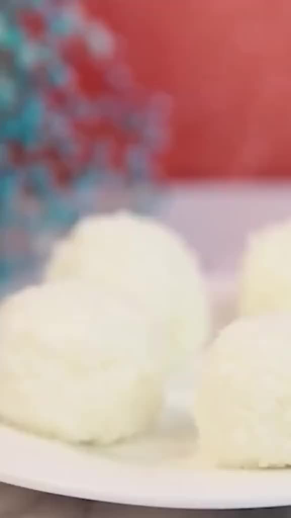 Музыка из рекламы рафаэлло на пианино. Песня рафаэлло. Песня рафаэлло. Мелодия из рекламы рафаэлло на пианино. Песня рафаэлло.