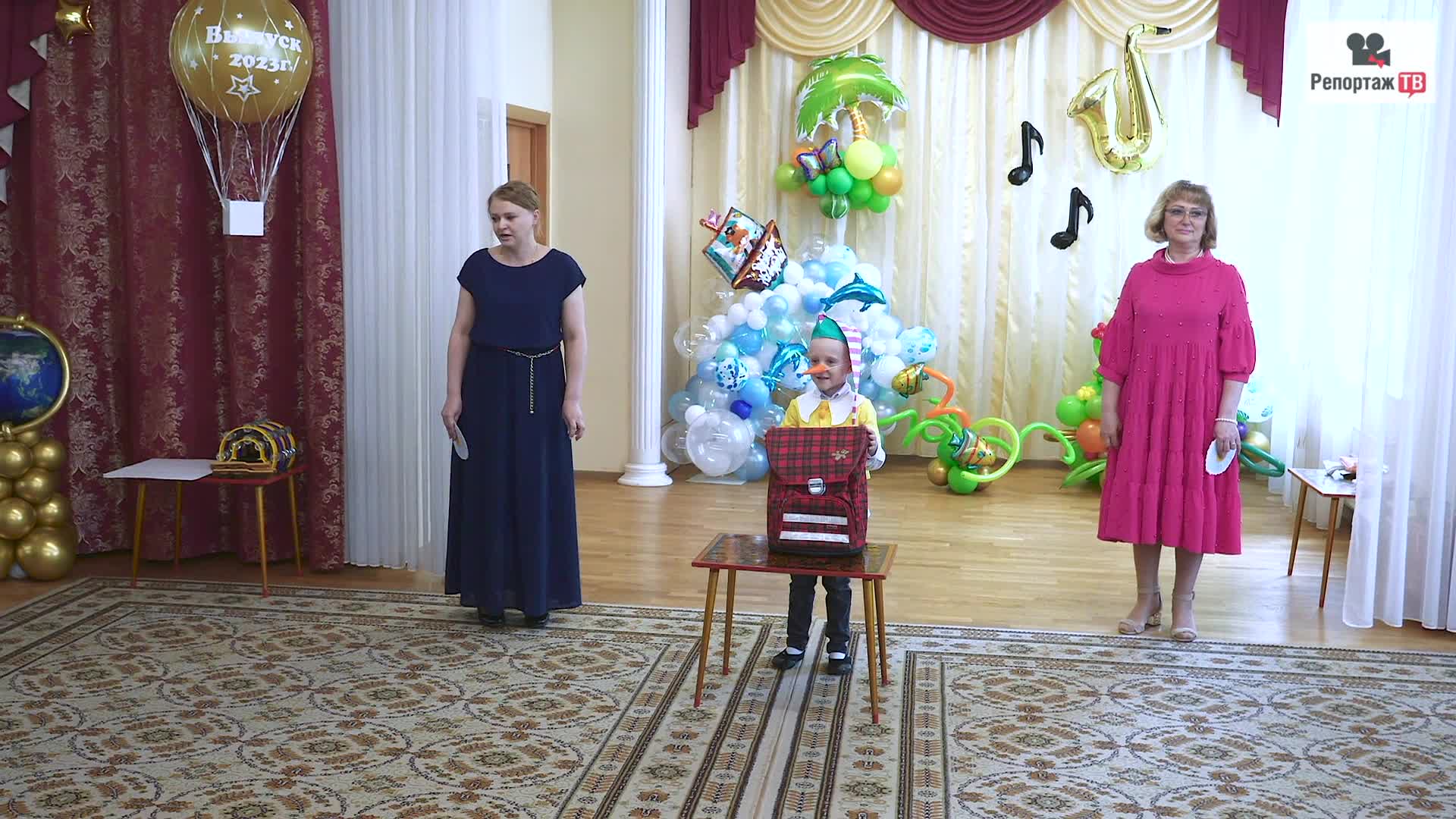 харизматичный плут. лукавый плут. плут арт. плут фэнтези. старый плут.