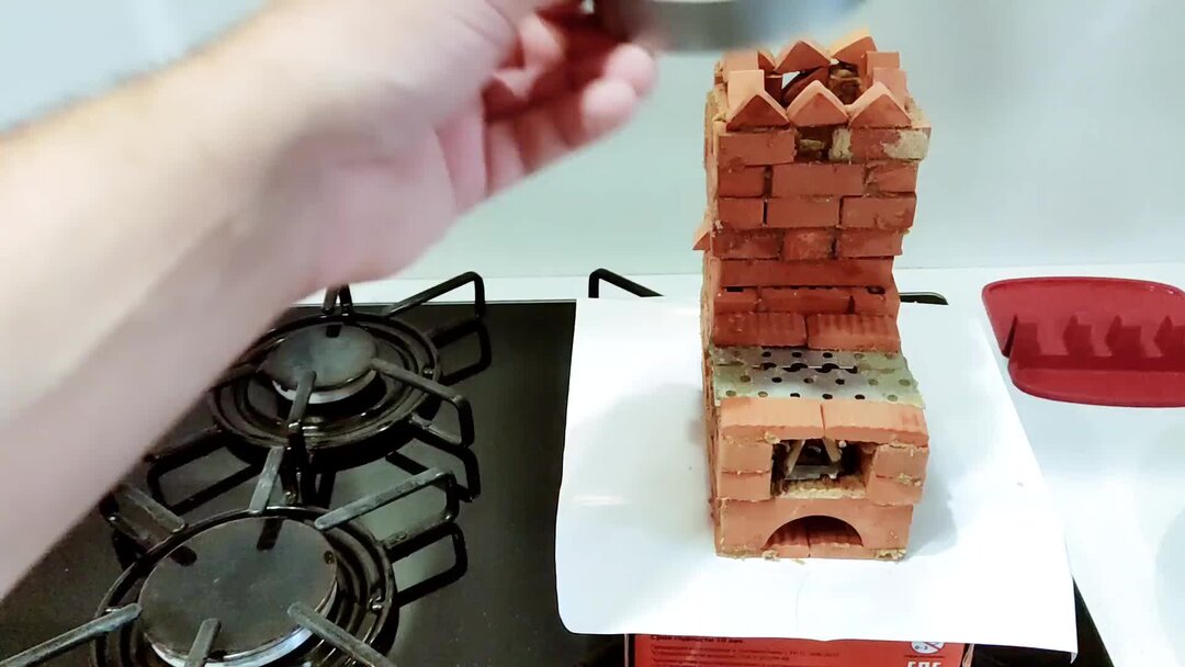 Как сделать мини под. Миниатюра в баночке. Как сделать мини крышеснос. Миниатюра в баночке. Бумага для спичечных коробок.