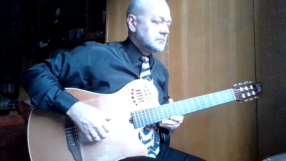 Болею тобой на гитаре. Музыкант лентяй. Болею тобой на гитаре. Болею тобой на гитаре. Болею тобой на гитаре.